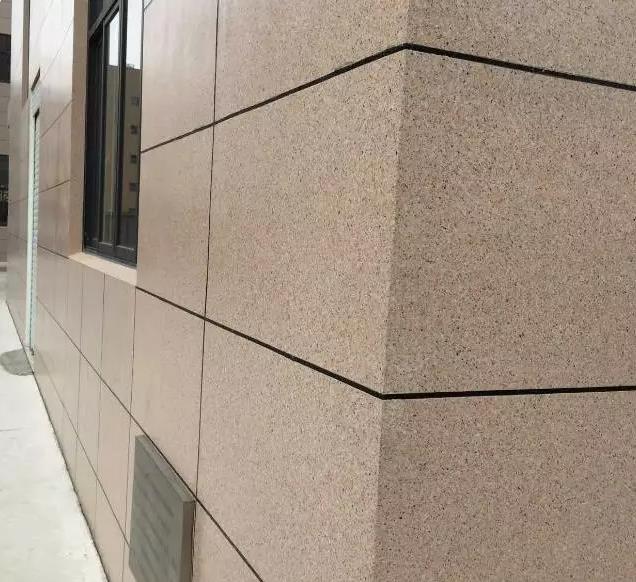 水包水水包砂在舊墻面上施工，該怎么處理？